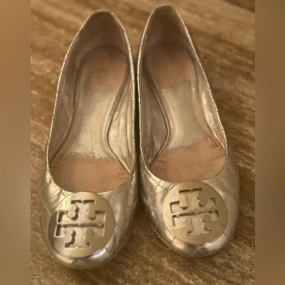 Tory Burch Quilted Silver Quinn ballet flats
